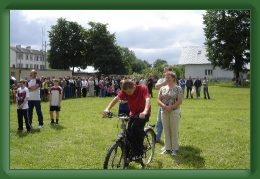 DSC00892 * 2592 x 1728 * (2.14MB)