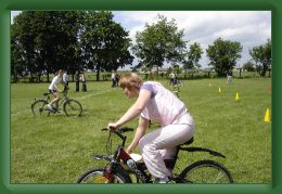 DSC00897 * 2592 x 1728 * (2.37MB)