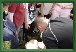 DSC00900 * 2592 x 1728 * (2.19MB)