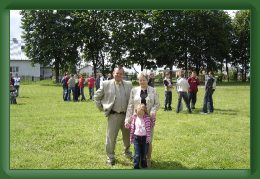 DSC00902 * 2592 x 1728 * (2.3MB)