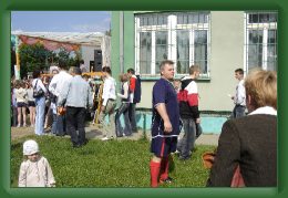 DSC00928 * 2592 x 1728 * (2.16MB)