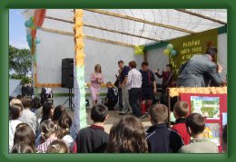 DSC00929 * 2592 x 1728 * (2.16MB)