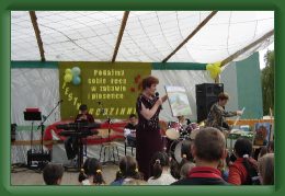 DSC00935 * 2592 x 1728 * (2.28MB)