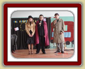 DSC00284 * Drakula z Kr�low� El�biet� i Holmes?em * 2304 x 1728 * (1.63MB)